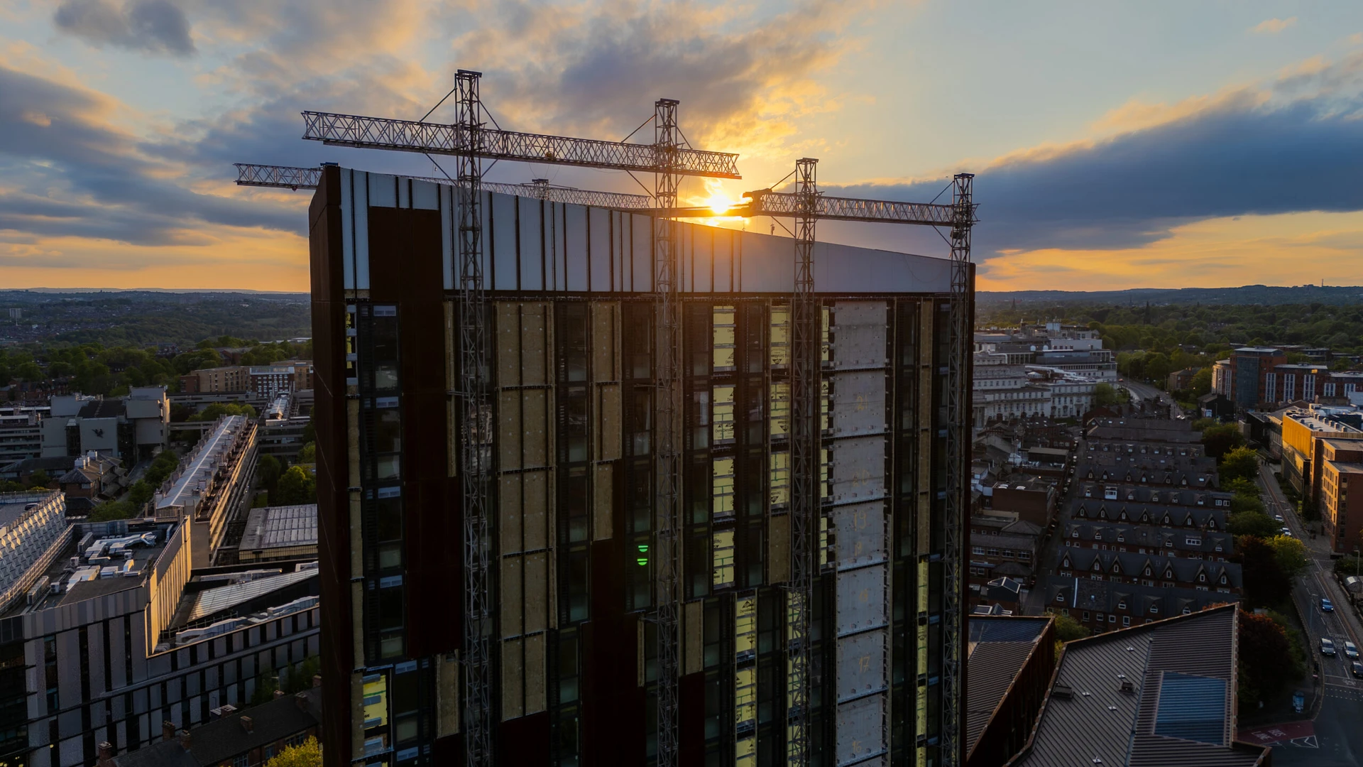 Buildings & Infrastructure Carbon Footprint & Reduction